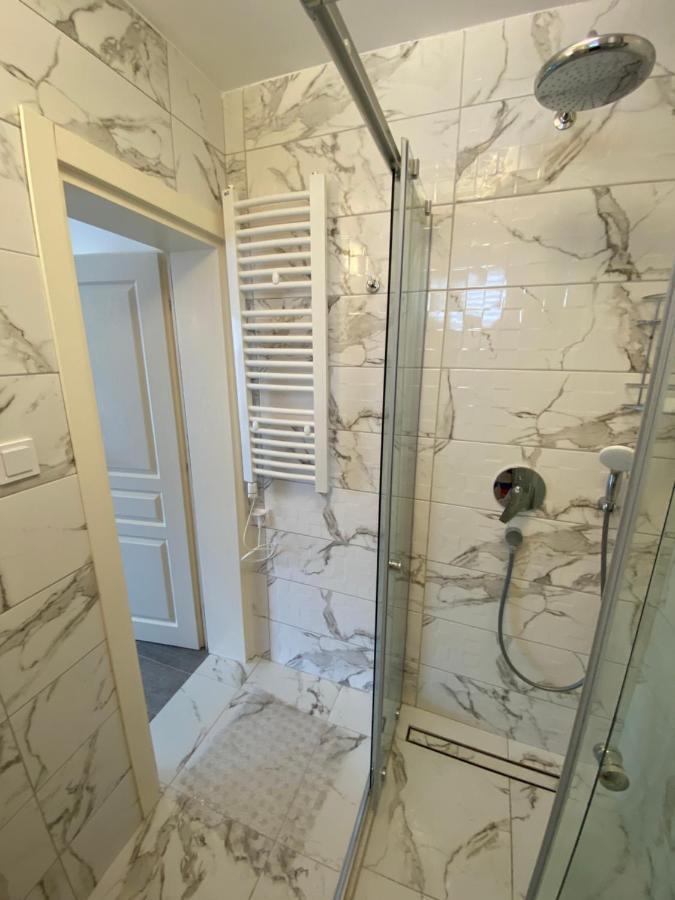 Villa Lime Petrovac エクステリア 写真