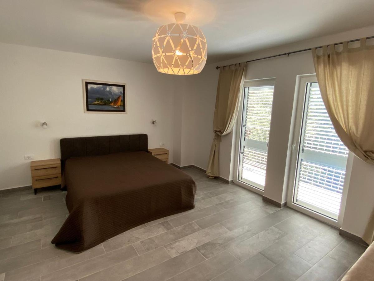 Villa Lime Petrovac エクステリア 写真